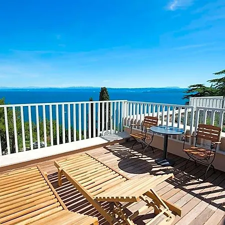 Cliff Belvedere Hotell