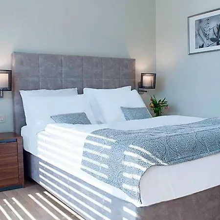 Cliff Belvedere Hotell 4*
